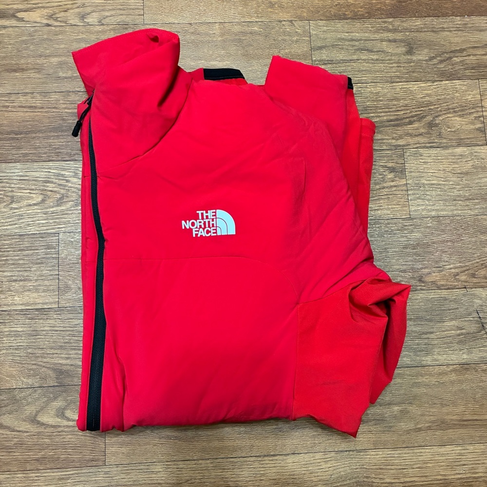 Women’s The North Face TNF Red Hybrid Jacket Size Extra Large NWT - Picture 2 of 15